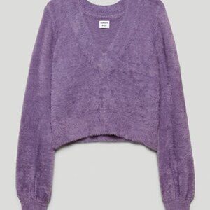 Sunday Best KITTEN V-NECK SWEATER